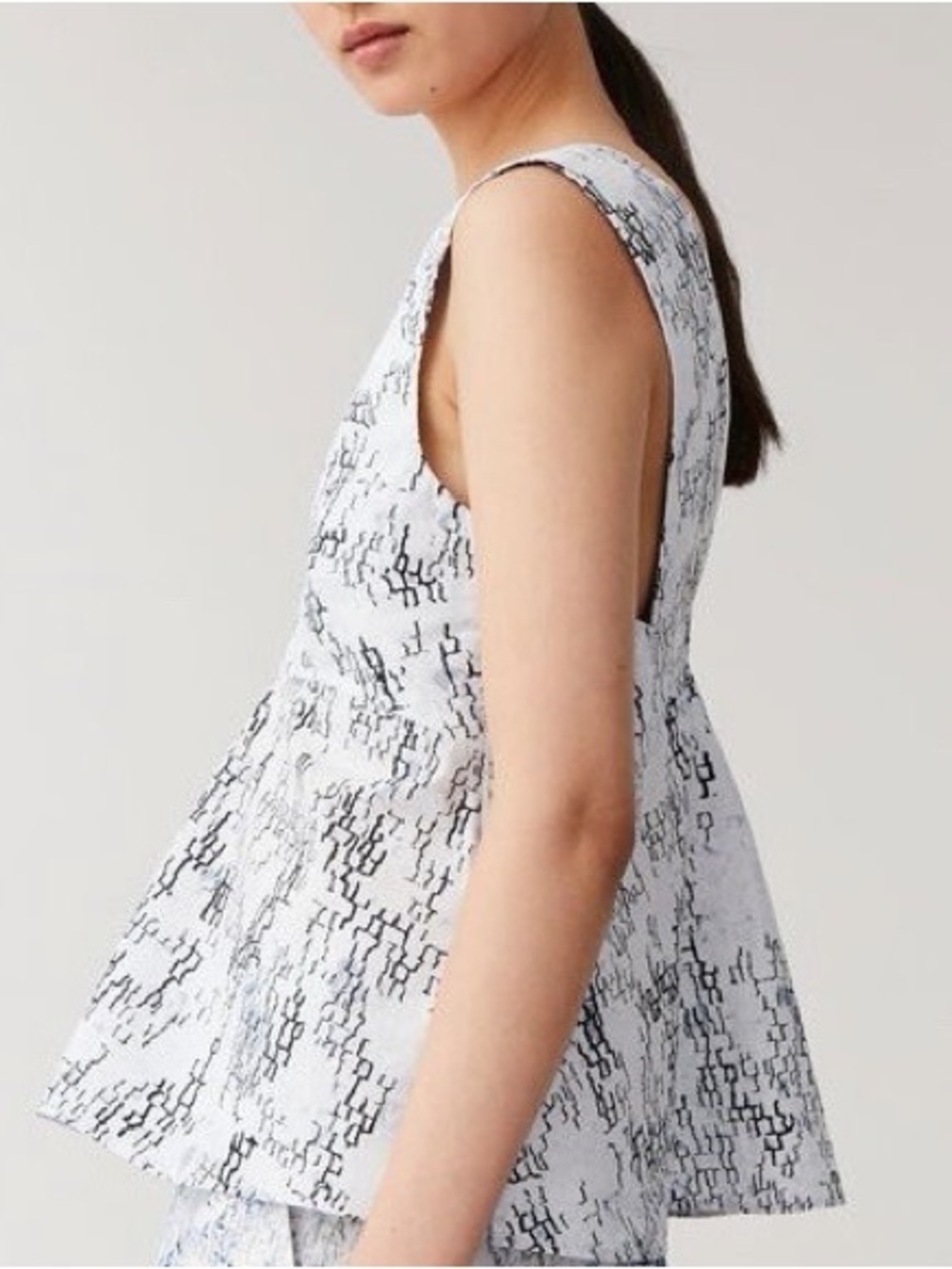 COS sleeveless top with a blue and black abstract geometric pattern - Picture 5 of 14